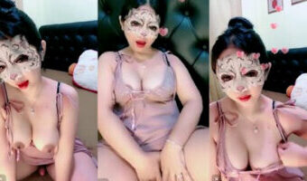 Zaza Lagi Sange Buru Temenin Doi Ngocok Meki Dream