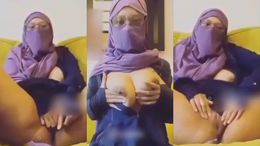 Bokep Indo Lisaaa Queen Hijab Toge Viral 05