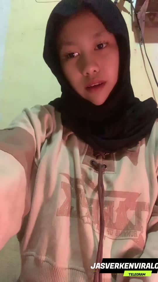 Dedek Esempeh Belia Toketnya Bagus Juga