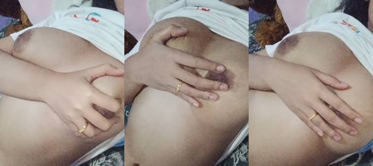 Bokep mainin susu abg esempeh mulus sange