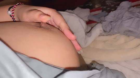 Bokep toket besar abg sange dimainin sendiri